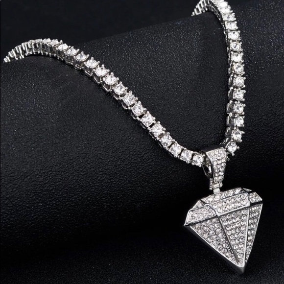 ⚡️ Icy Diamond Bling Necklace ⚡️ - Picture 3 of 5